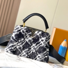 LV Capucines Bags